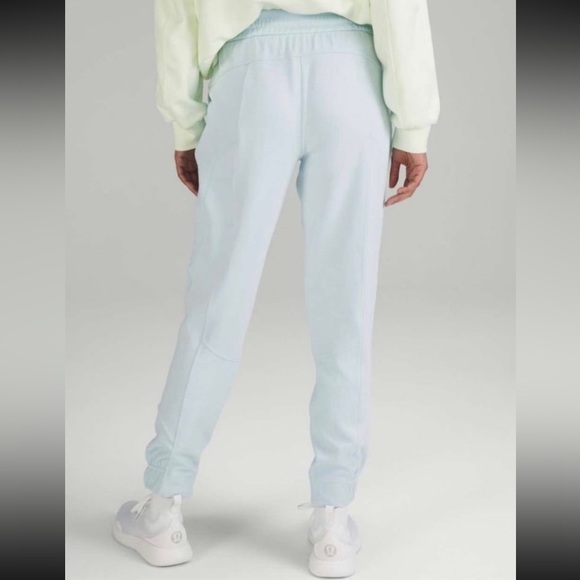 Lululemon Athletica Powder Blue Softstreme Ribbed Joggers - Picture 2 of 3